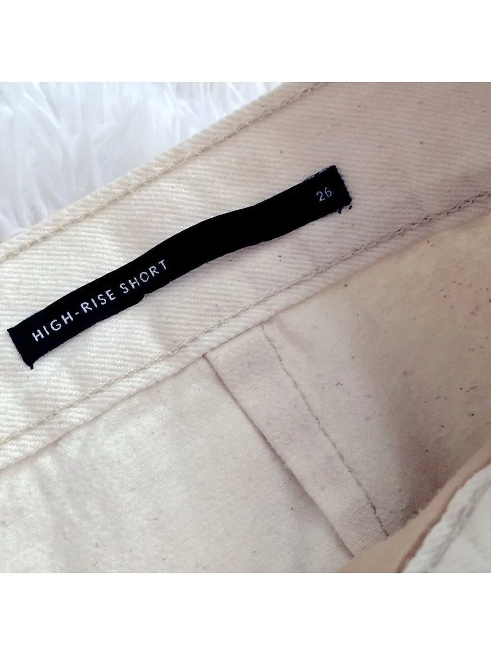 Banana Republic stylish pleated